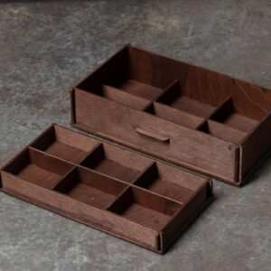 Tokens and accessories